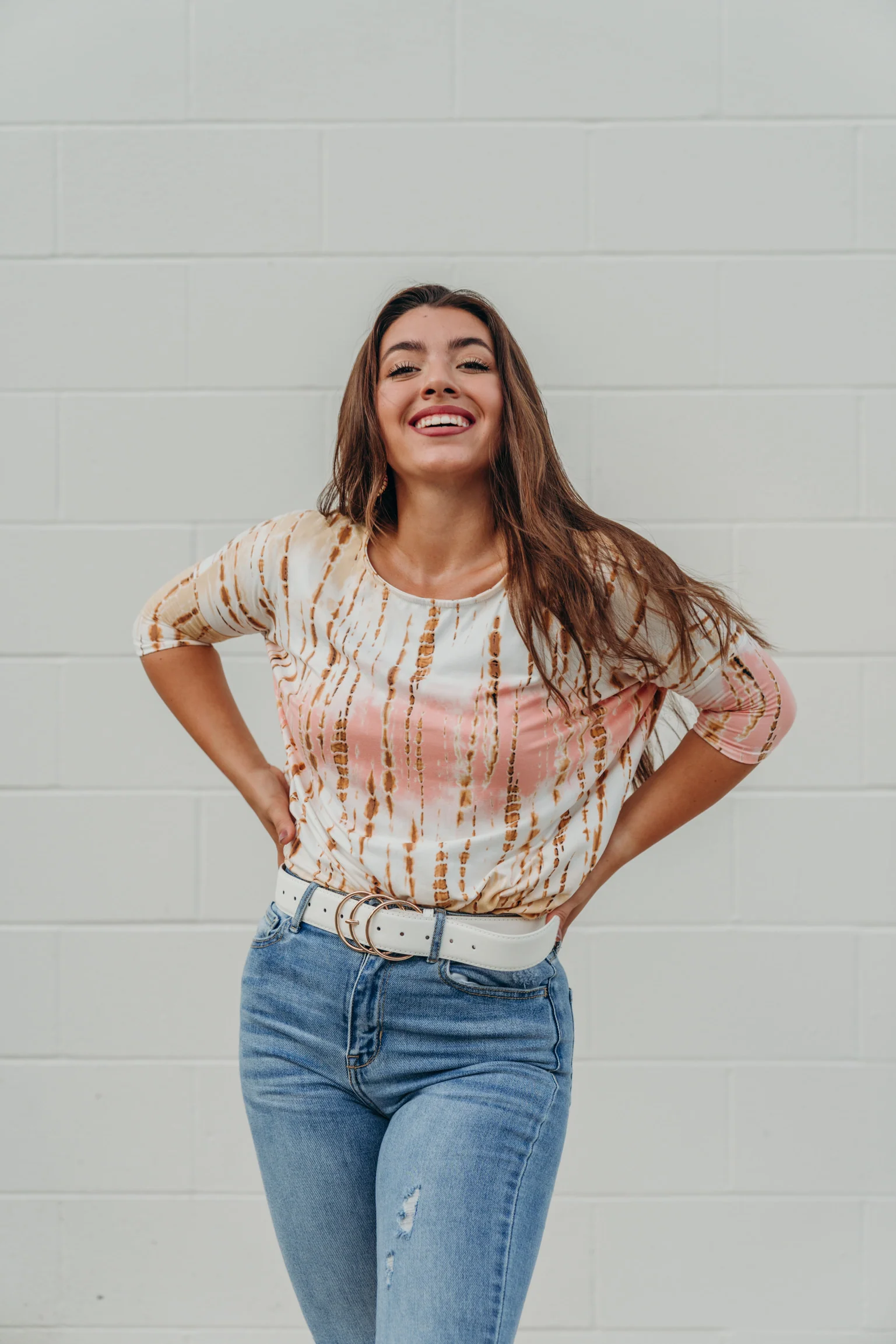 SIZE SMALL Can't Be Tamed Tunic Top - Image 3