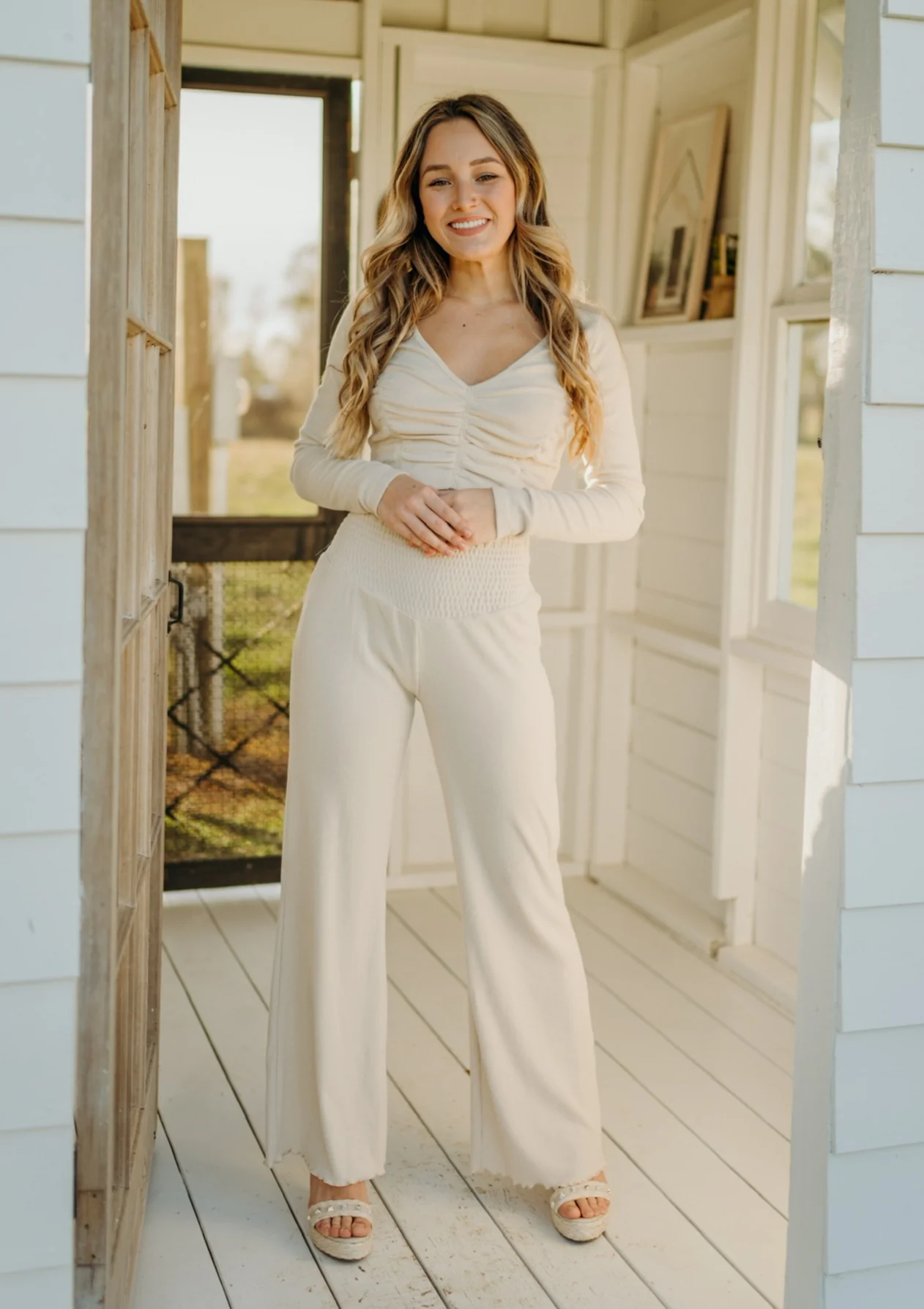 SIZE LARGE Ellie Smock Waist Pants - Image 4