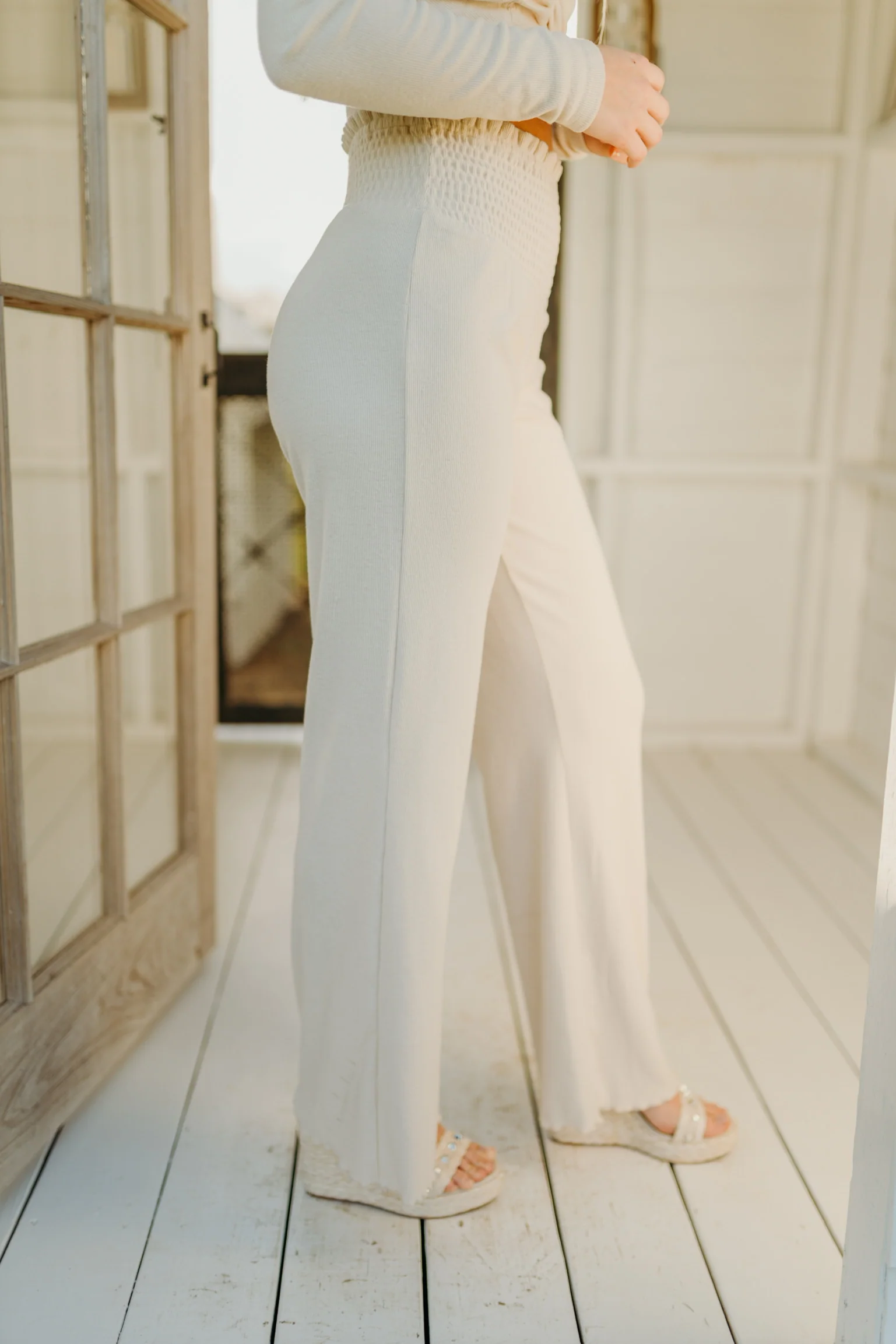 SIZE LARGE Ellie Smock Waist Pants - Image 9