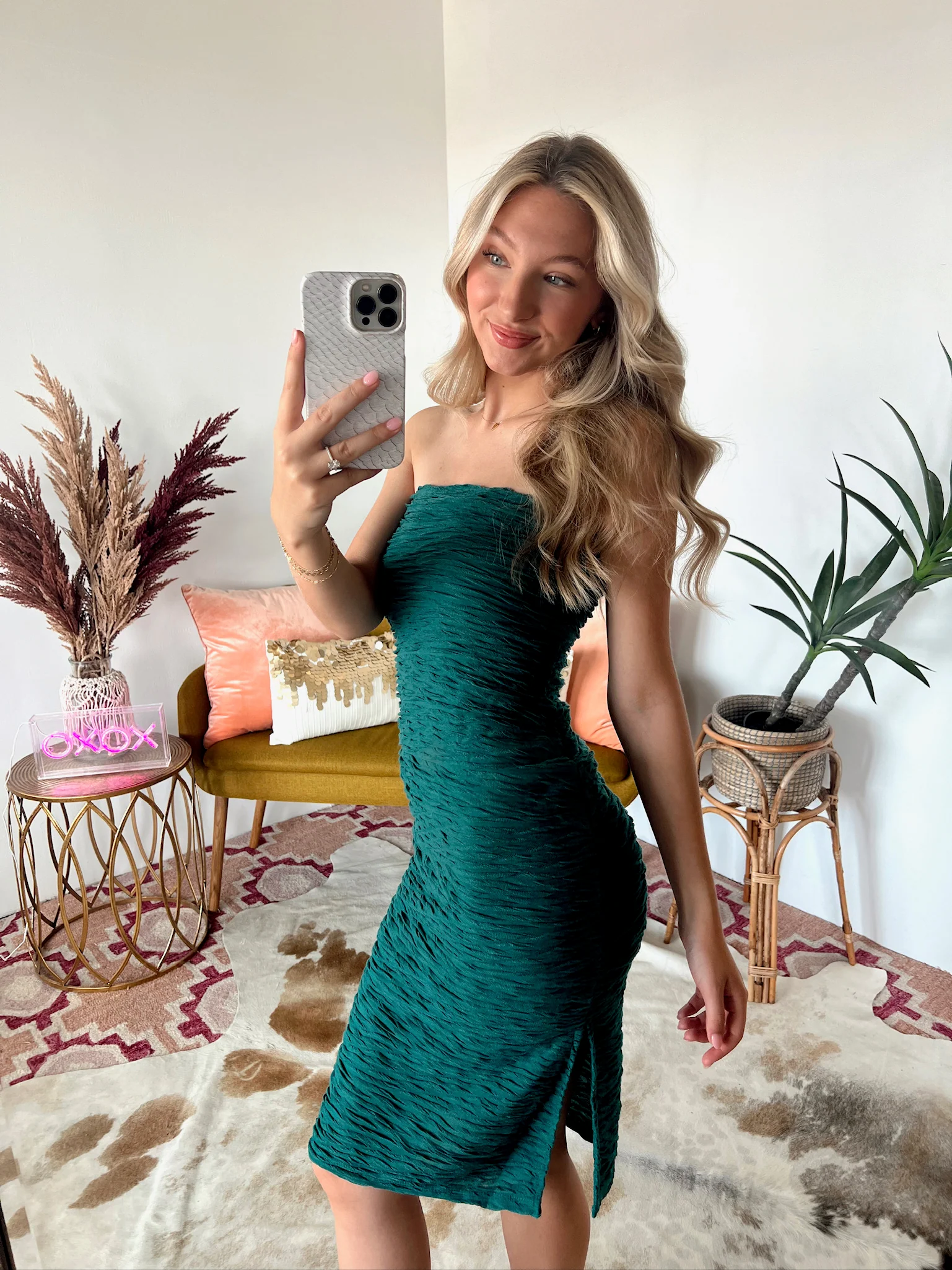 SIZE LARGE Jaclyn Strapless Bodycon Dress - Image 4