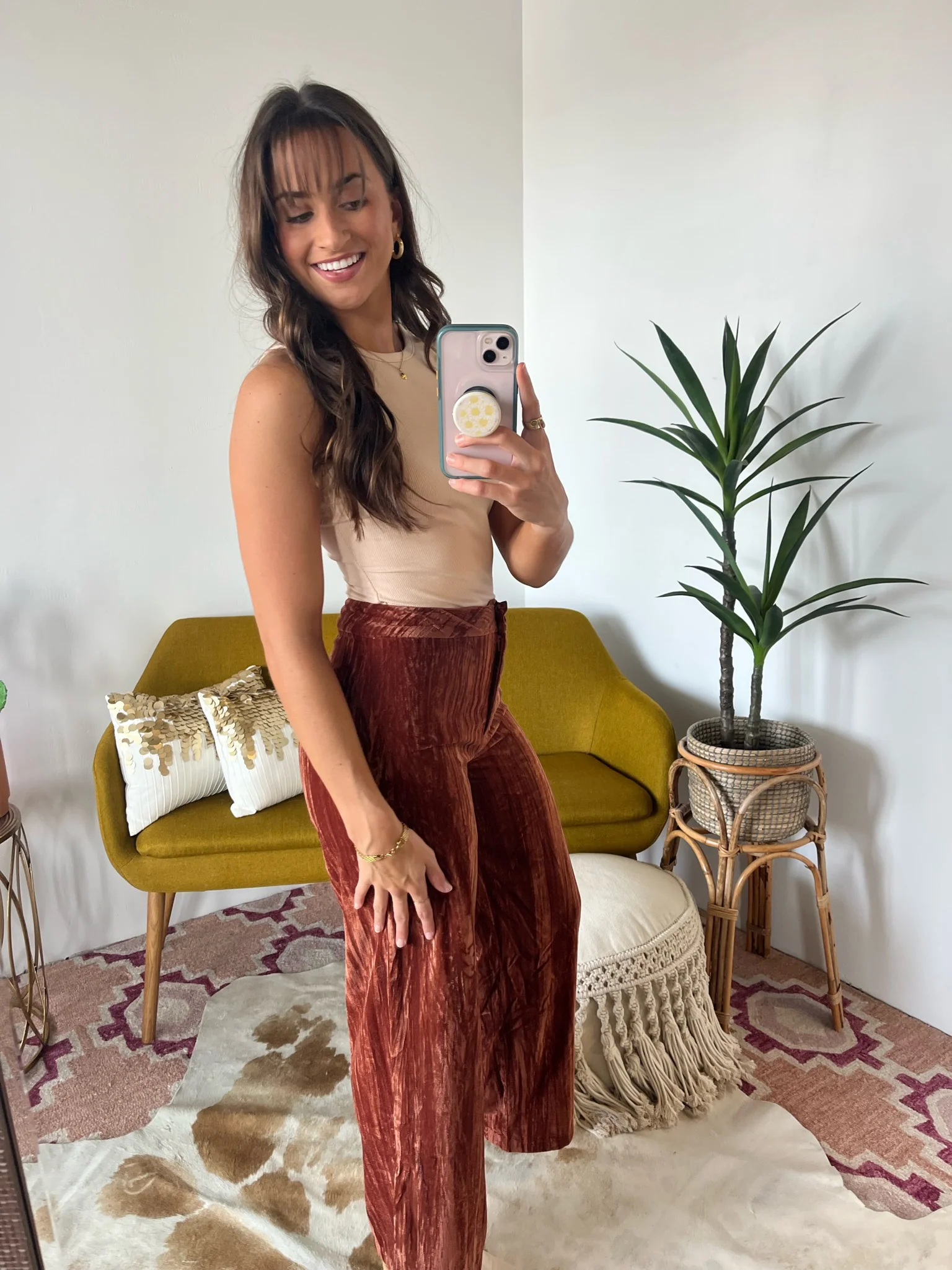 SIZE LARGE One Of A Kind Pants - Image 4