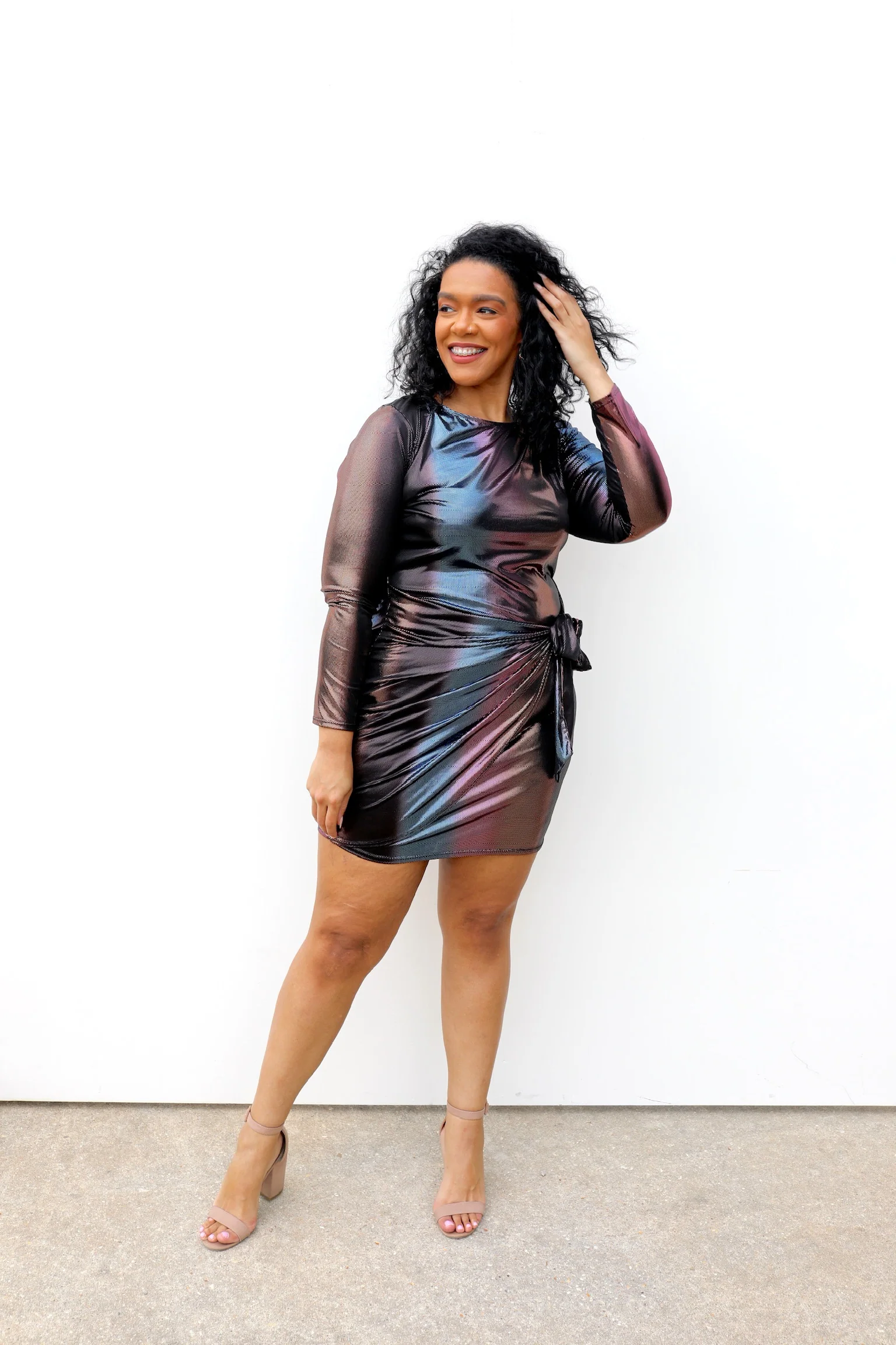 SIZE 3XL PLUS SIZE Glamorous Metallic Dress - Image 3