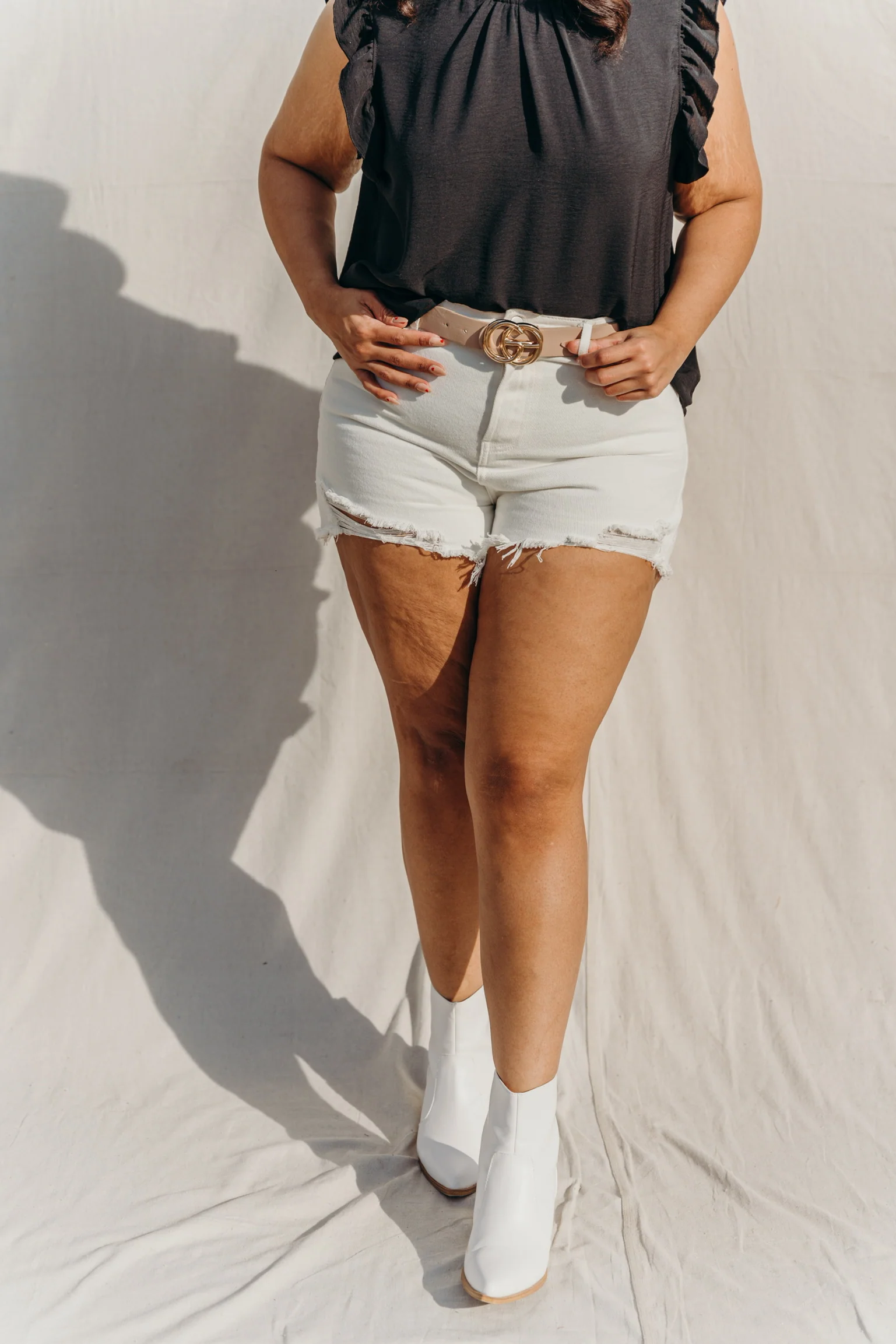PLUS SIZE Novah Distressed Denim Shorts - Image 3