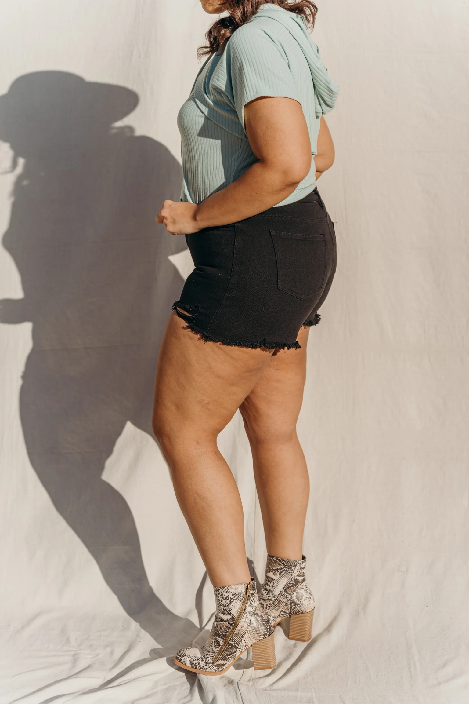 PLUS SIZE Novah Distressed Denim Shorts - Image 7