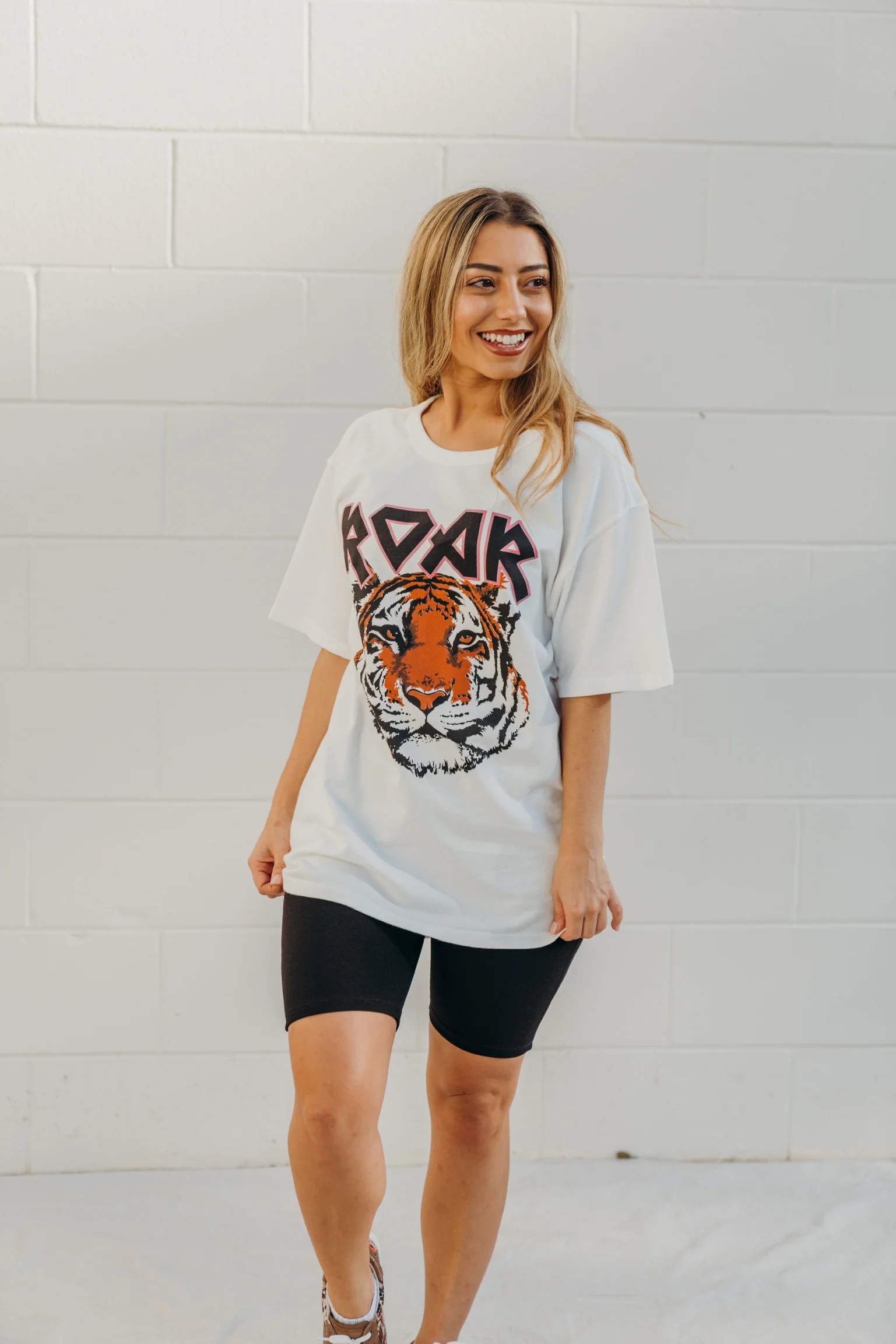 Roar Tiger T-Shirt - Image 7